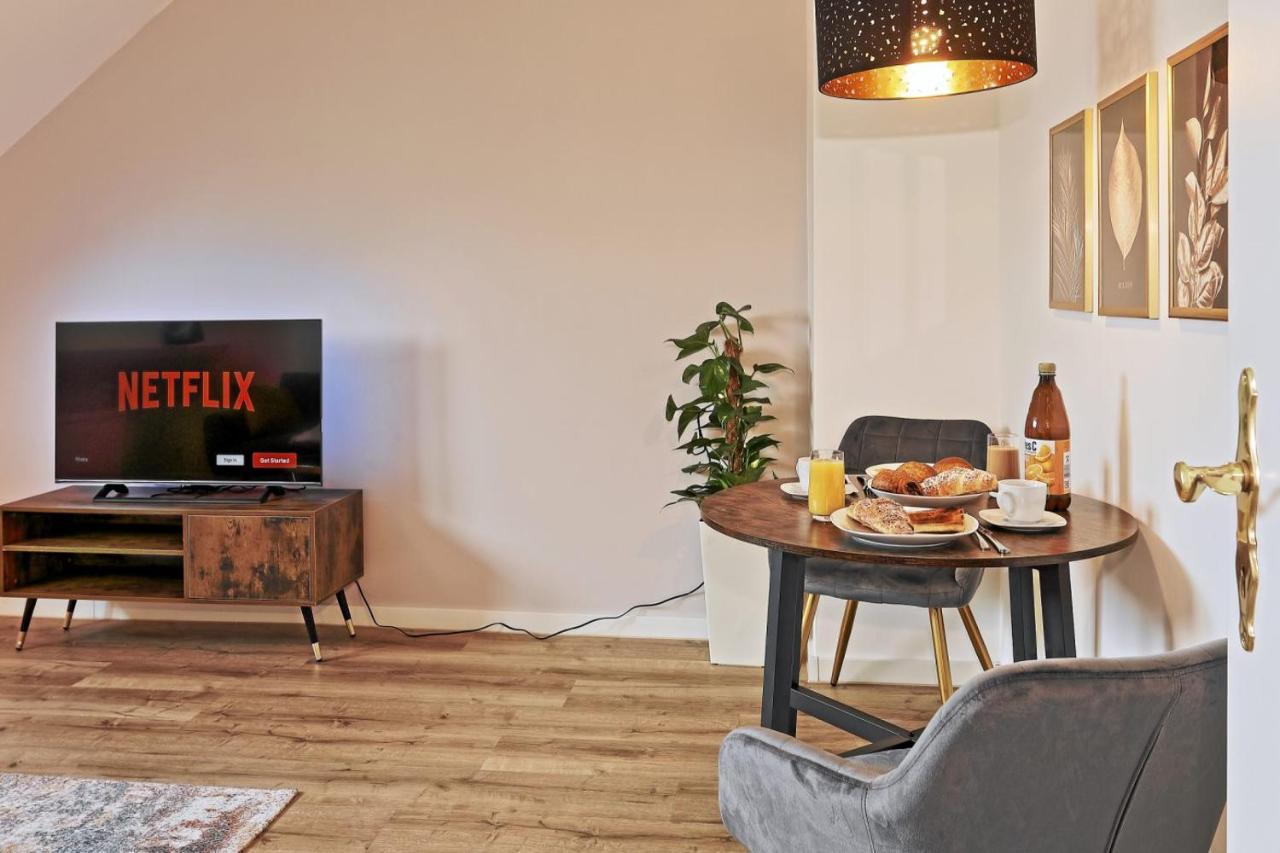 Near Messe! - Stay&Dream - 50Qm - City - Kitchen - Netflix Krefeld Exterior photo