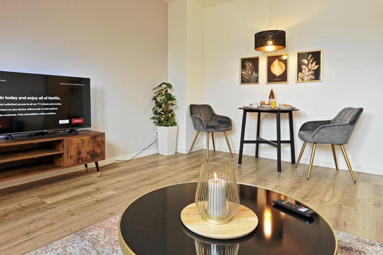 Near Messe! - Stay&Dream - 50Qm - City - Kitchen - Netflix Krefeld Exterior photo