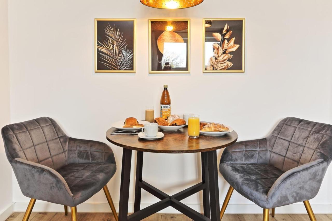 Near Messe! - Stay&Dream - 50Qm - City - Kitchen - Netflix Krefeld Exterior photo